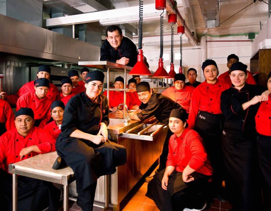 Azafrán Kitchen Team